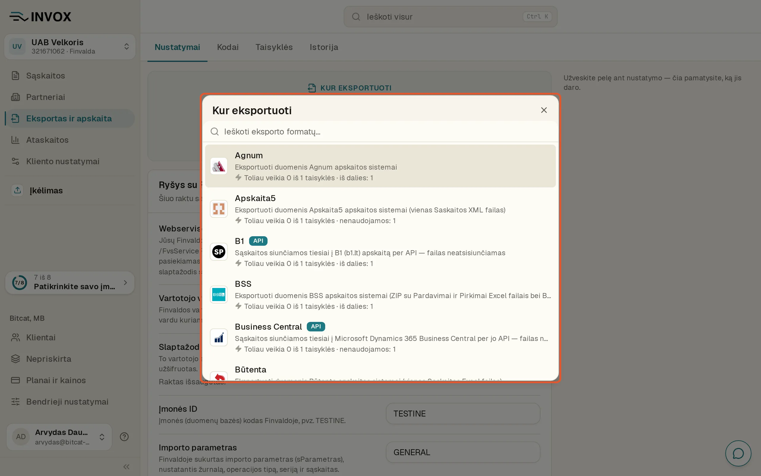 Atvertas programų sąrašas „Kur eksportuoti“: po kiekviena programa – eilutė su ⚡, kiek taisyklių joje toliau veiktų.