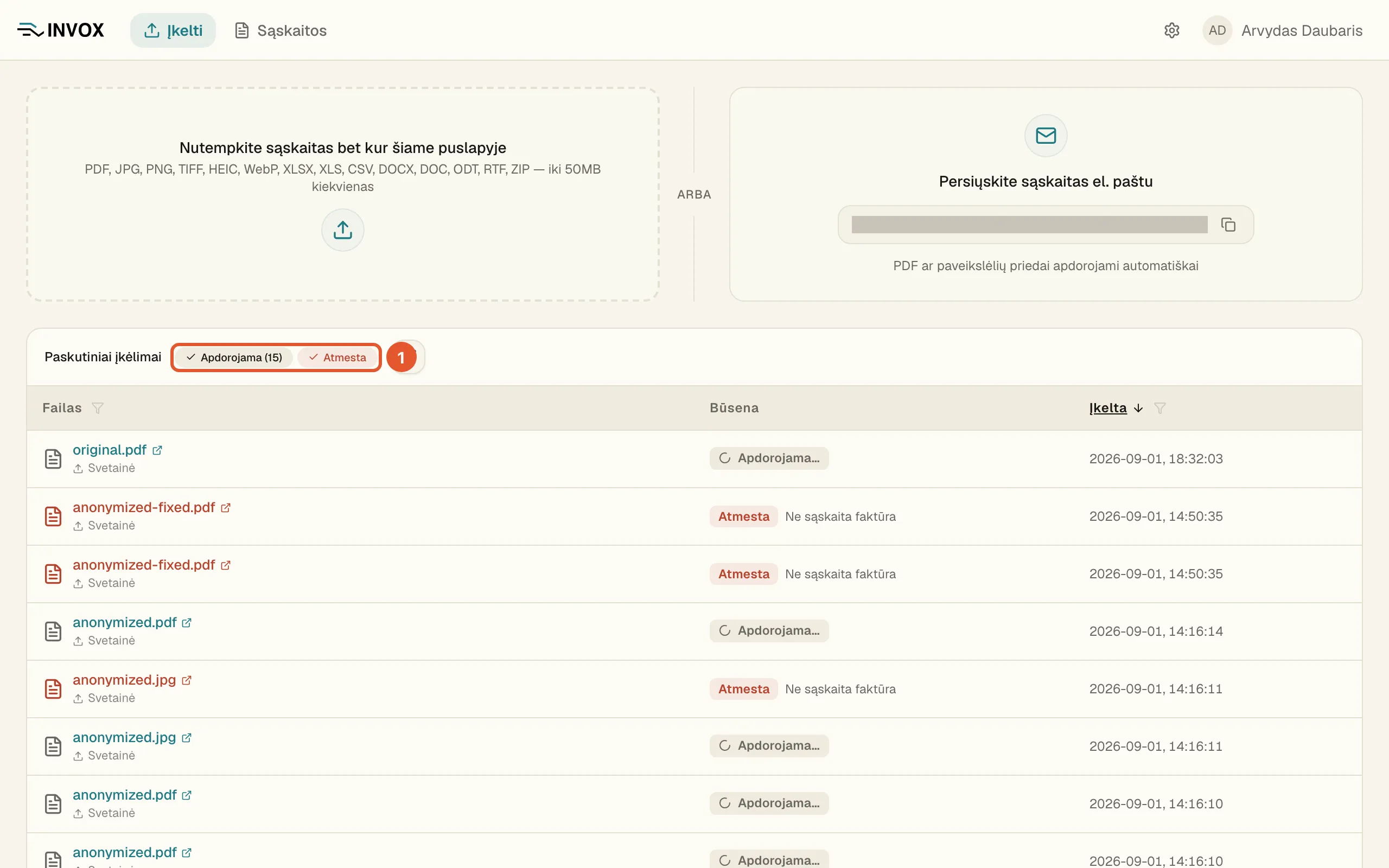 Įkėlimų sąrašas su pažymėtais filtrais „Apdorojama“ ir „Atmesta“