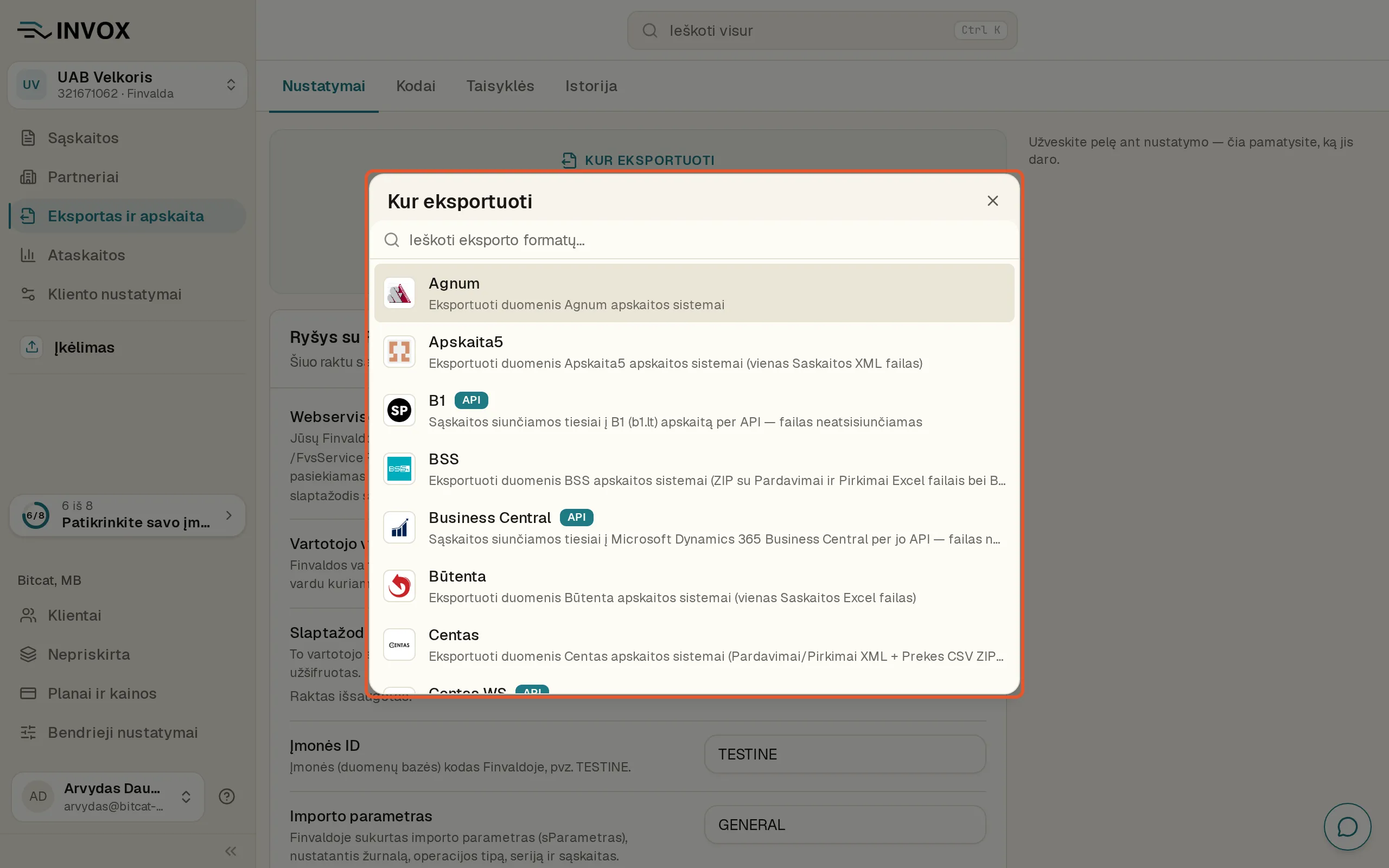 Atvertas programų sąrašas „Kur eksportuoti“ su paieškos lauku „Ieškoti eksporto formatų…“: prie B1 ir Business Central rodoma žyma „API“.